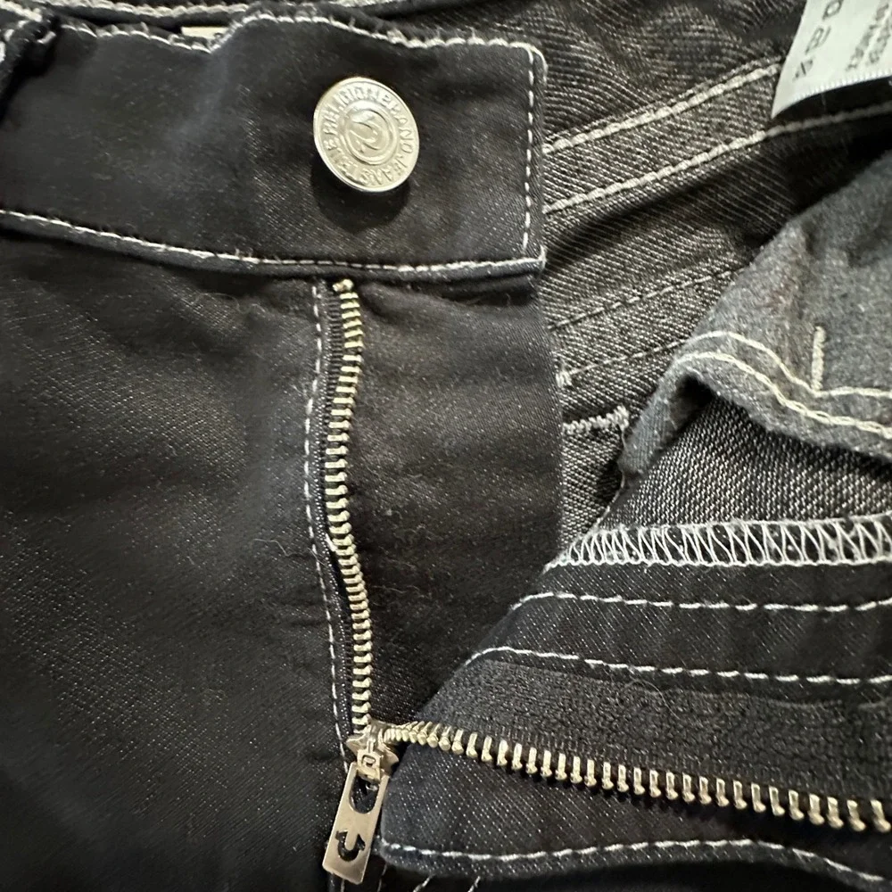True Religion Mens Black White Thick Stitch‎ Straight Denim Cut Off Shorts 33
